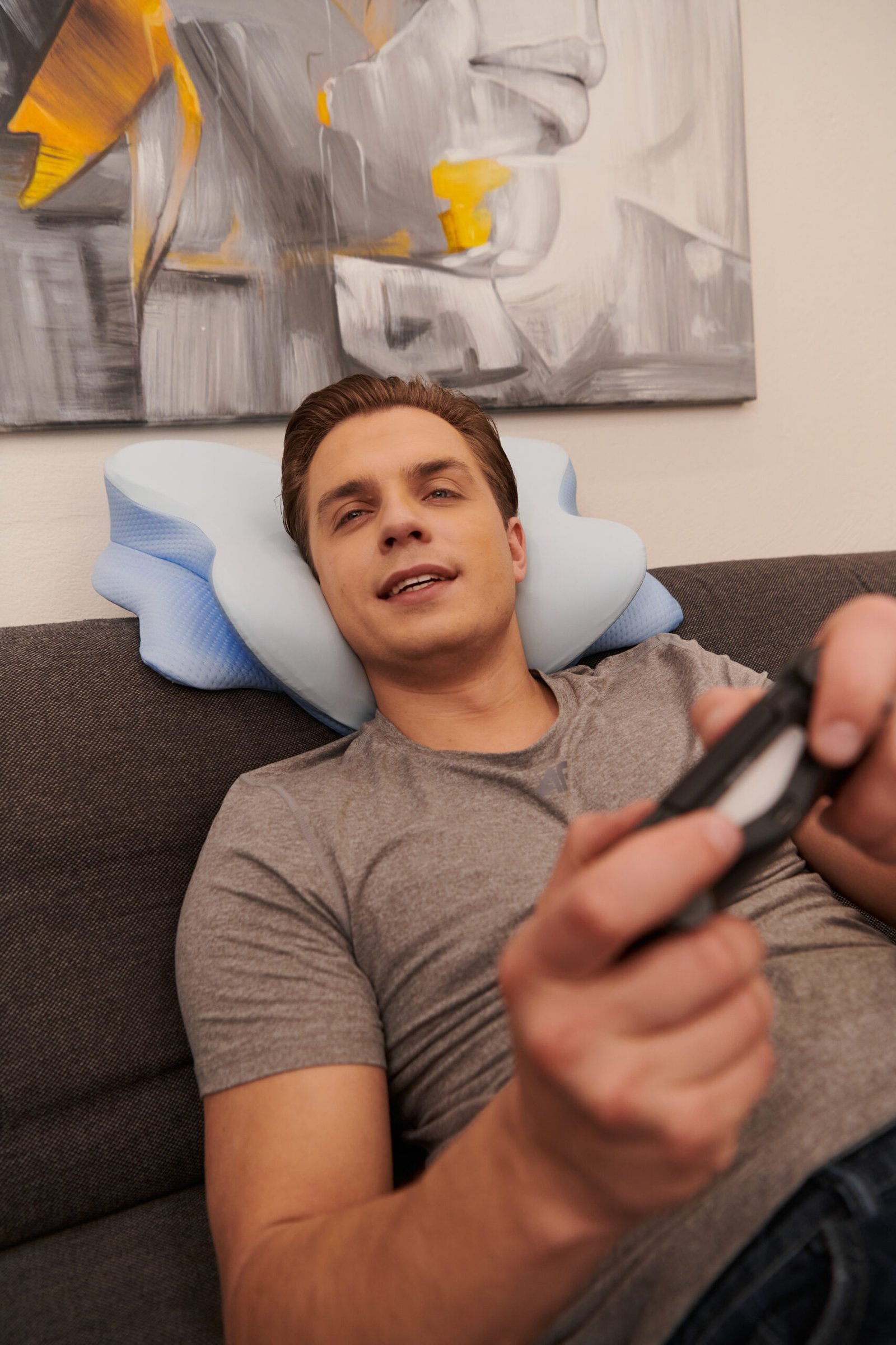 Derila ergonomic pillow